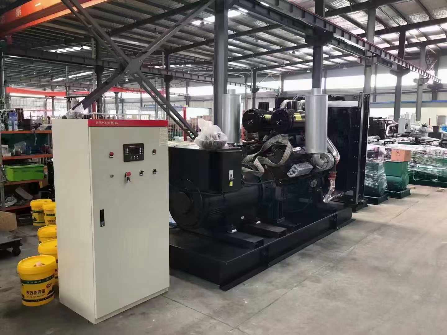 进贤柴油发电机运行时的噪音和振动水平如何?